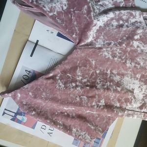 FOREVER 21 romantic blouse